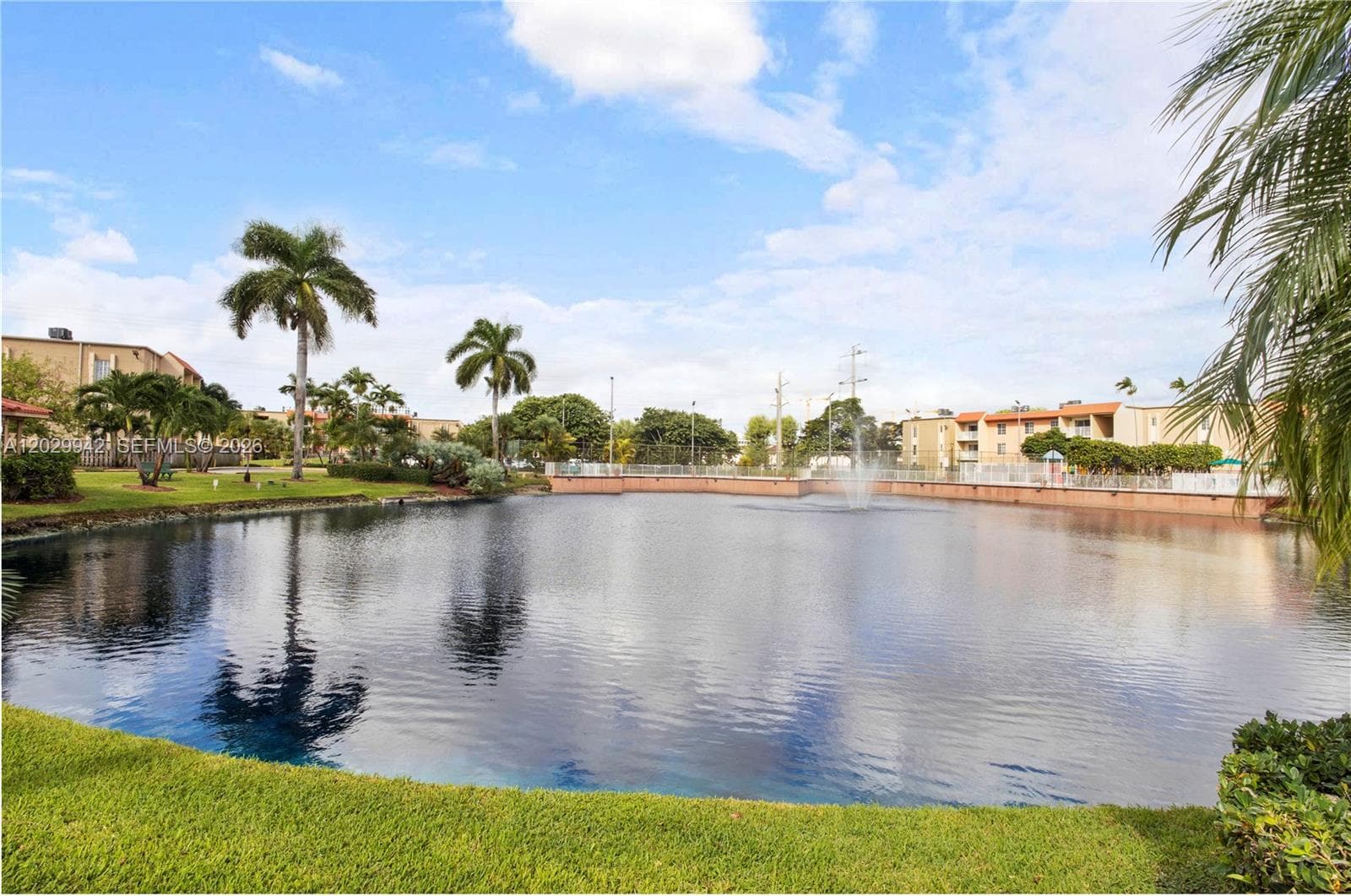 DORAL GARDENS II · #211 in Doral - Photo 27