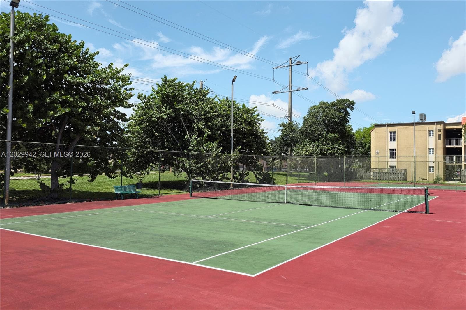 DORAL GARDENS II · #211 in Doral - Photo 28