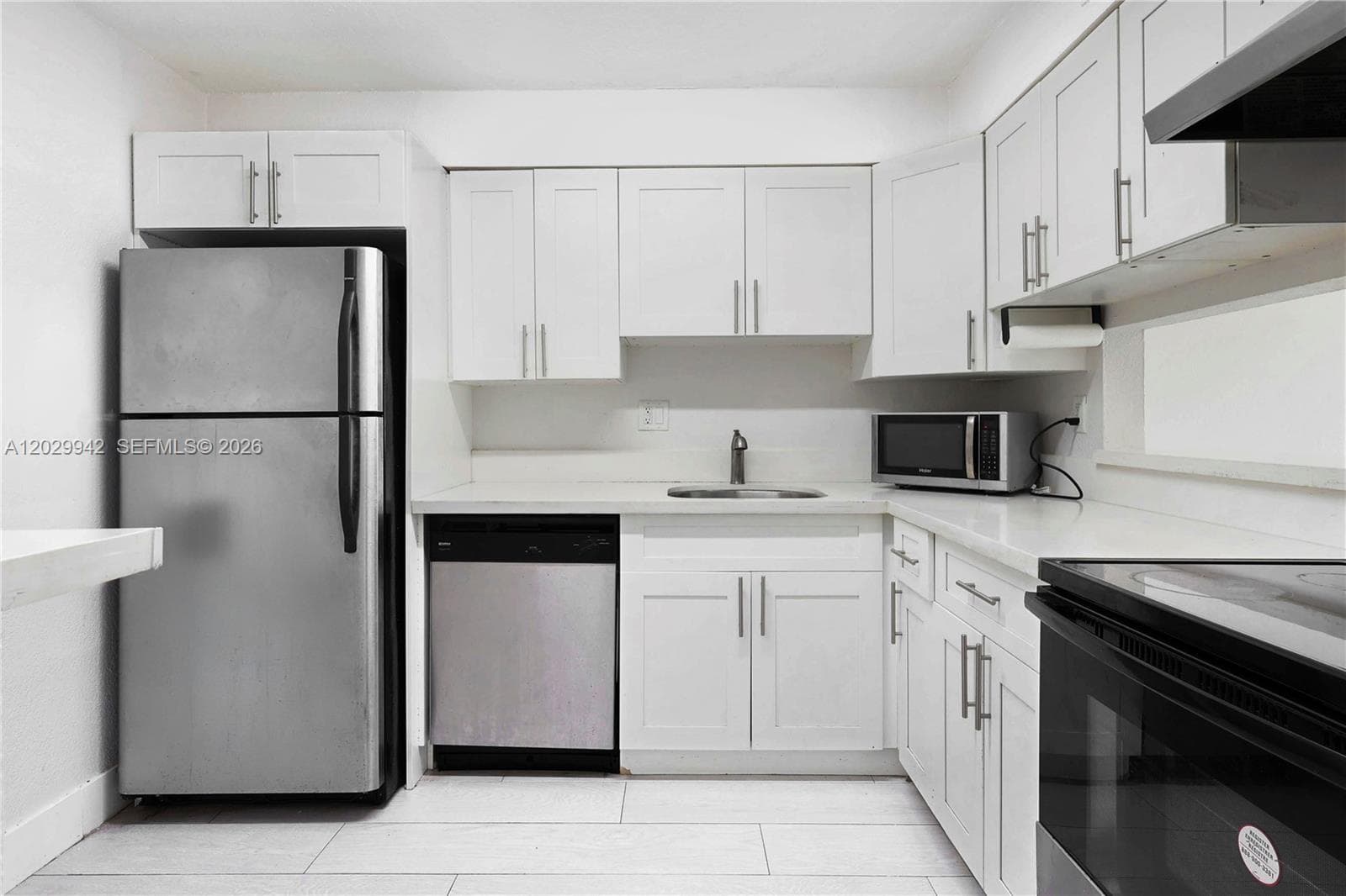 DORAL GARDENS II · #211 in Doral - Photo 8