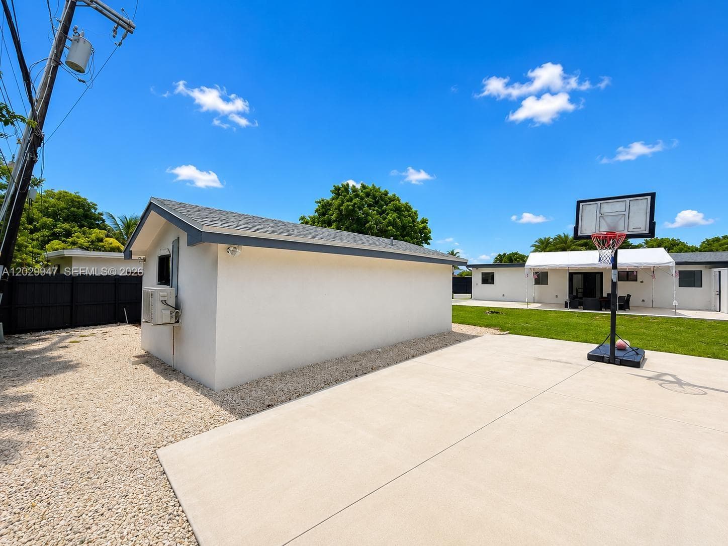 5350 NW 174th Dr photo 5