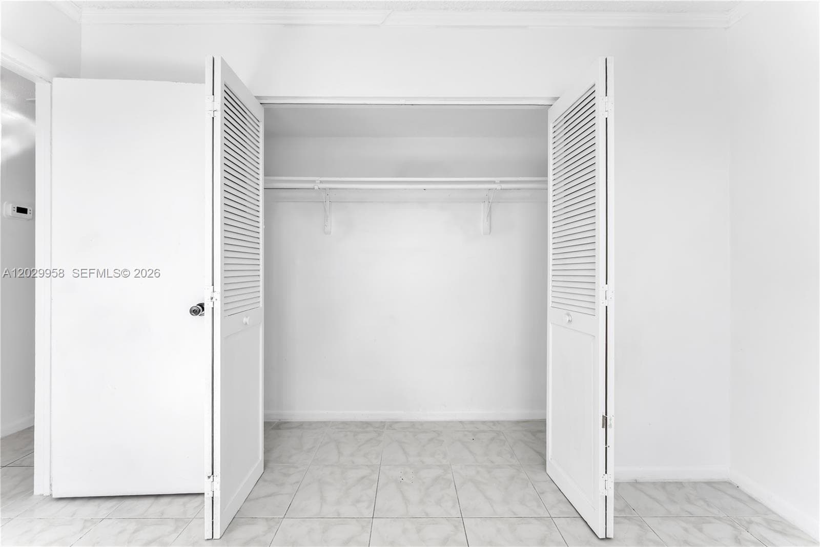 WARRENTON HOUSE CONDO · #305 in Hollywood - Photo 11
