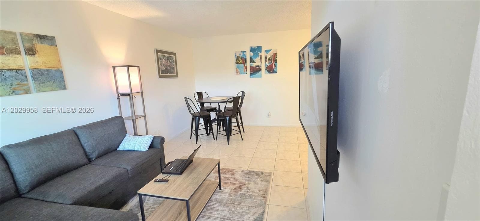 WARRENTON HOUSE CONDO · #305 in Hollywood - Photo 8