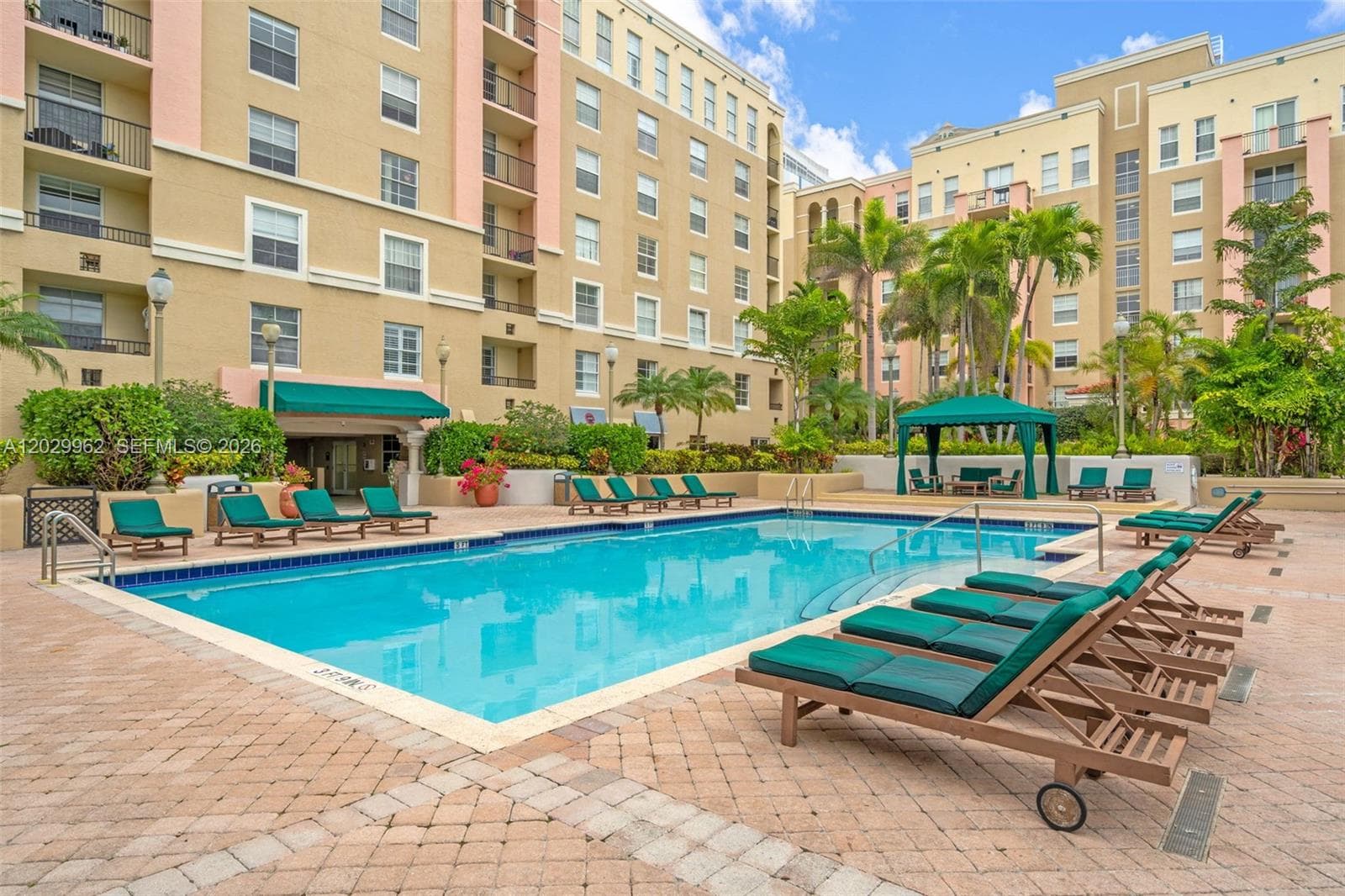 LAS OLAS BY THE RIVER · #1307 in Fort Lauderdale - Photo 3