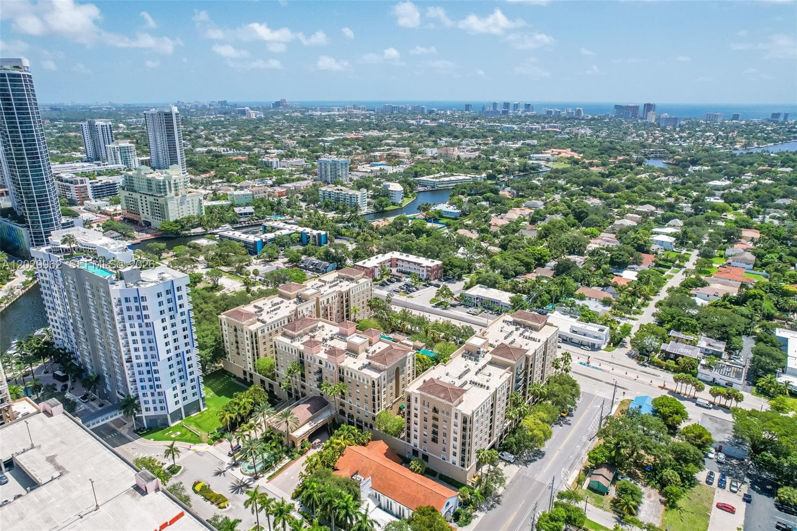 LAS OLAS BY THE RIVER · #1307 in Fort Lauderdale - Photo 36