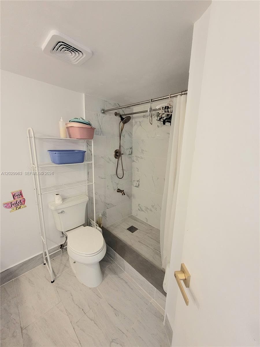 JADE WINDS GROUP - · #611-2 in Miami - Photo 14