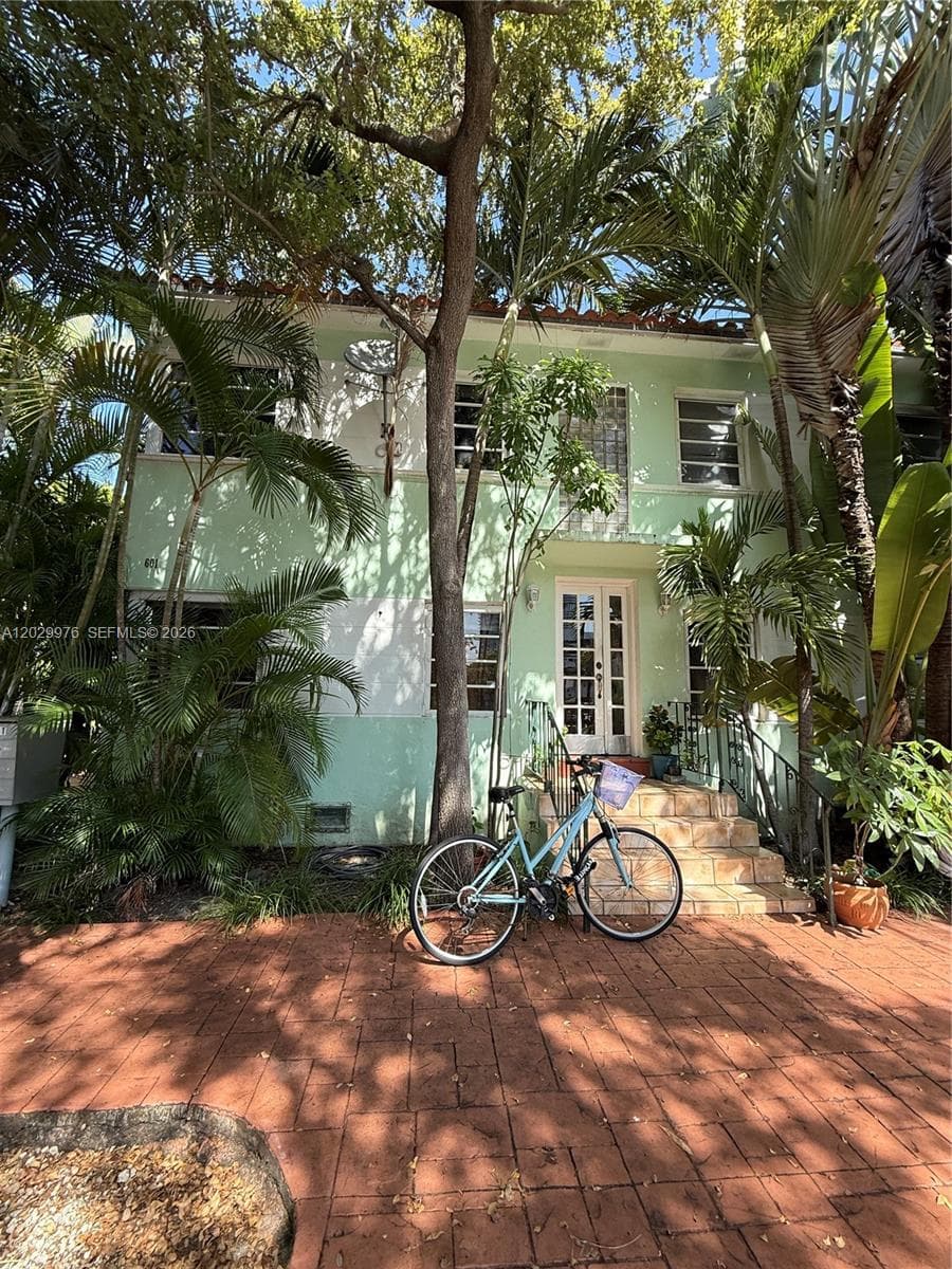 601 CONDO · #3 in Miami Beach - Photo 10