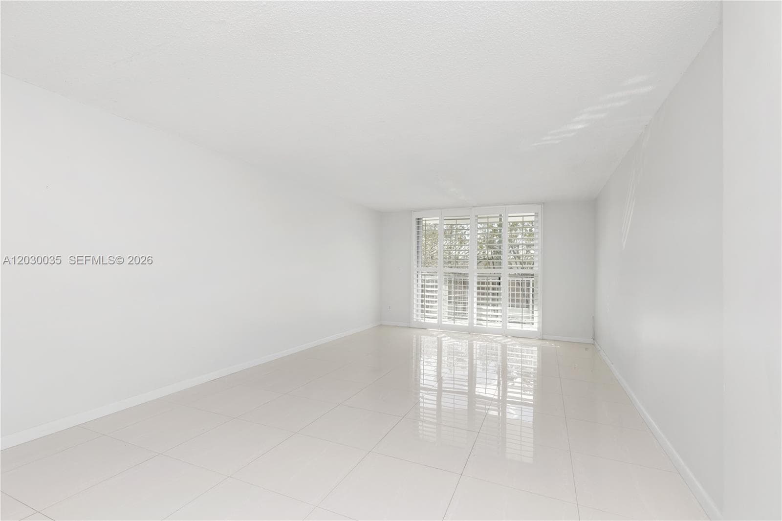 CAPE FLORIDA CLIB CONDO P · #207 in Key Biscayne - Photo 2