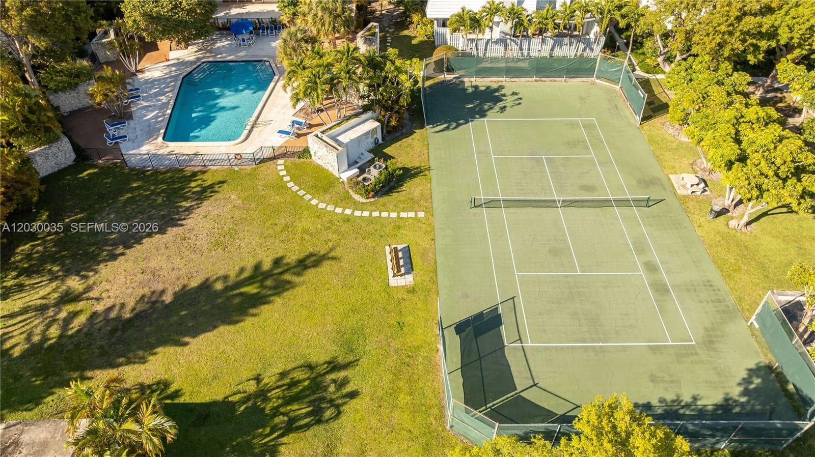 CAPE FLORIDA CLIB CONDO P · #207 in Key Biscayne - Photo 31