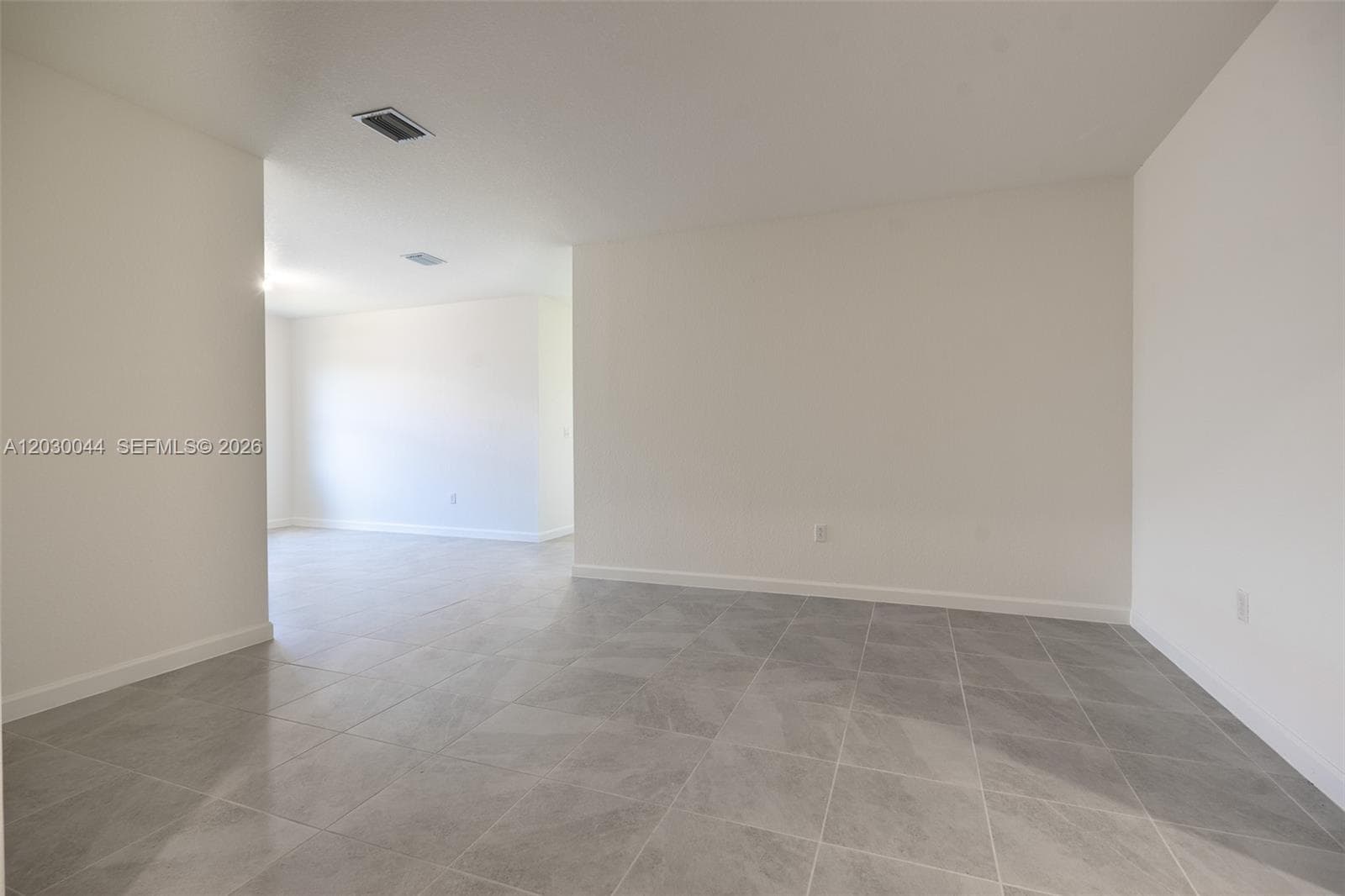 2988 SE 25th Ave #0 photo 11