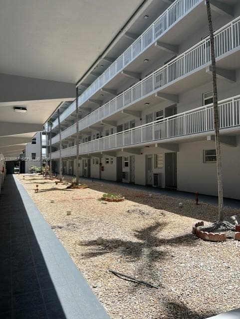 FIRST GULFSTREAM GARDEN · #206A in Hallandale Beach - Photo 28