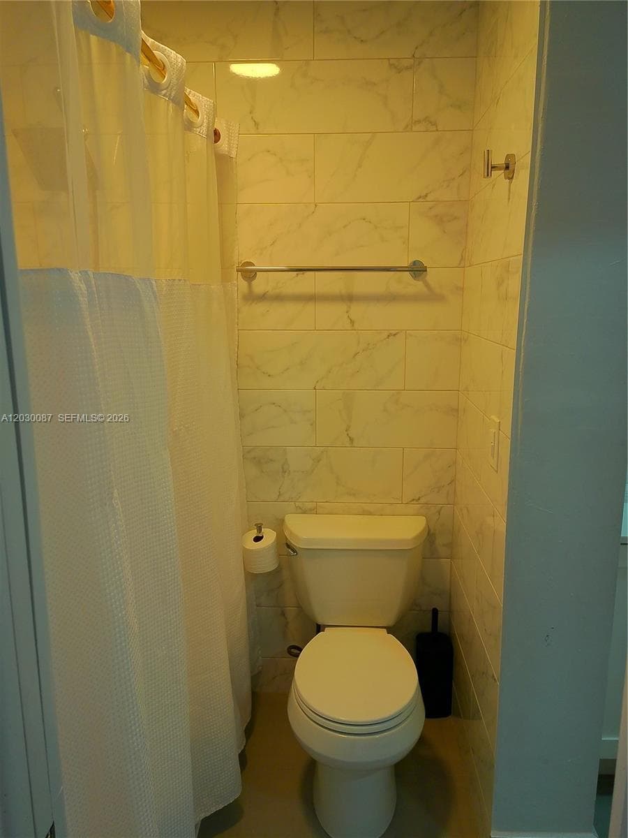 FIRST GULFSTREAM GARDEN · #206A in Hallandale Beach - Photo 41