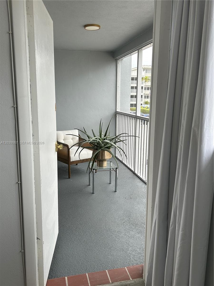 FIRST GULFSTREAM GARDEN · #206A in Hallandale Beach - Photo 18