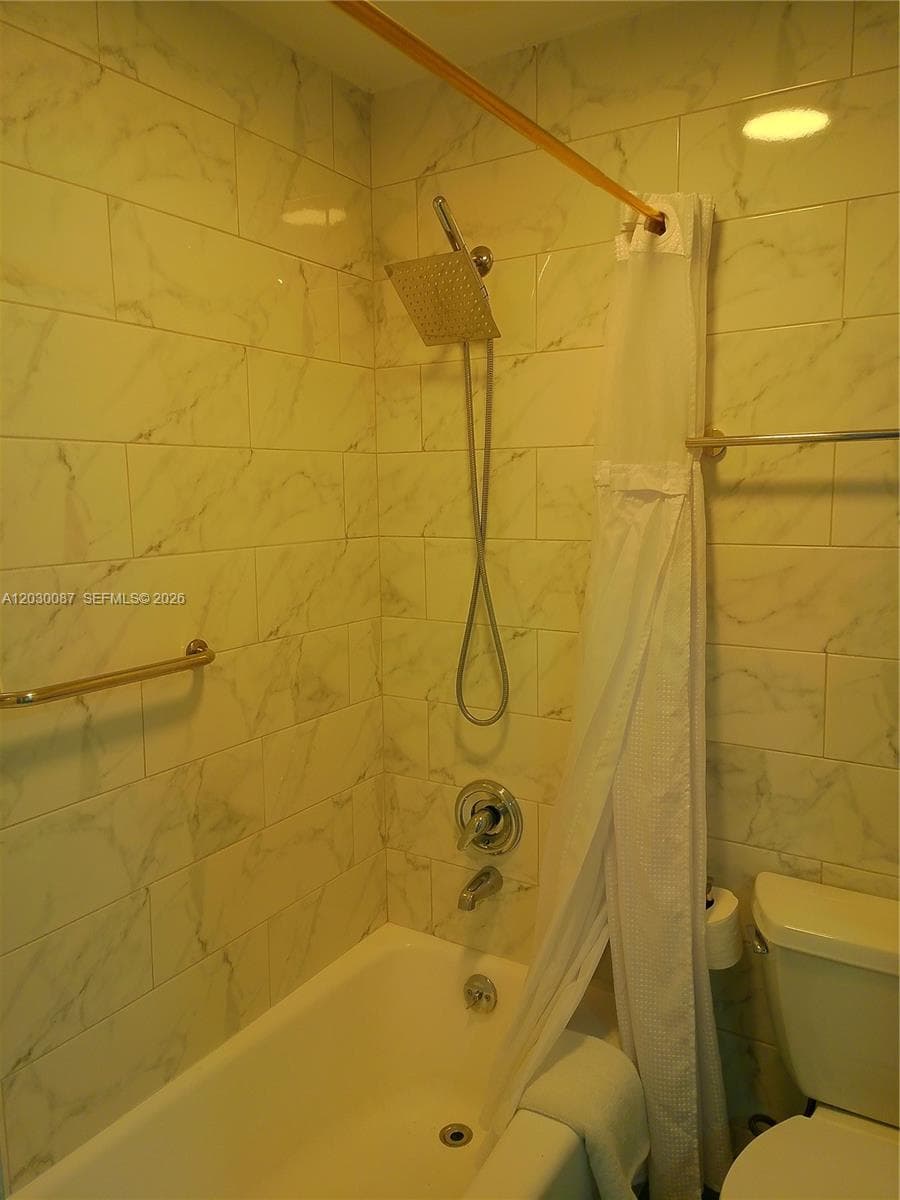 FIRST GULFSTREAM GARDEN · #206A in Hallandale Beach - Photo 40