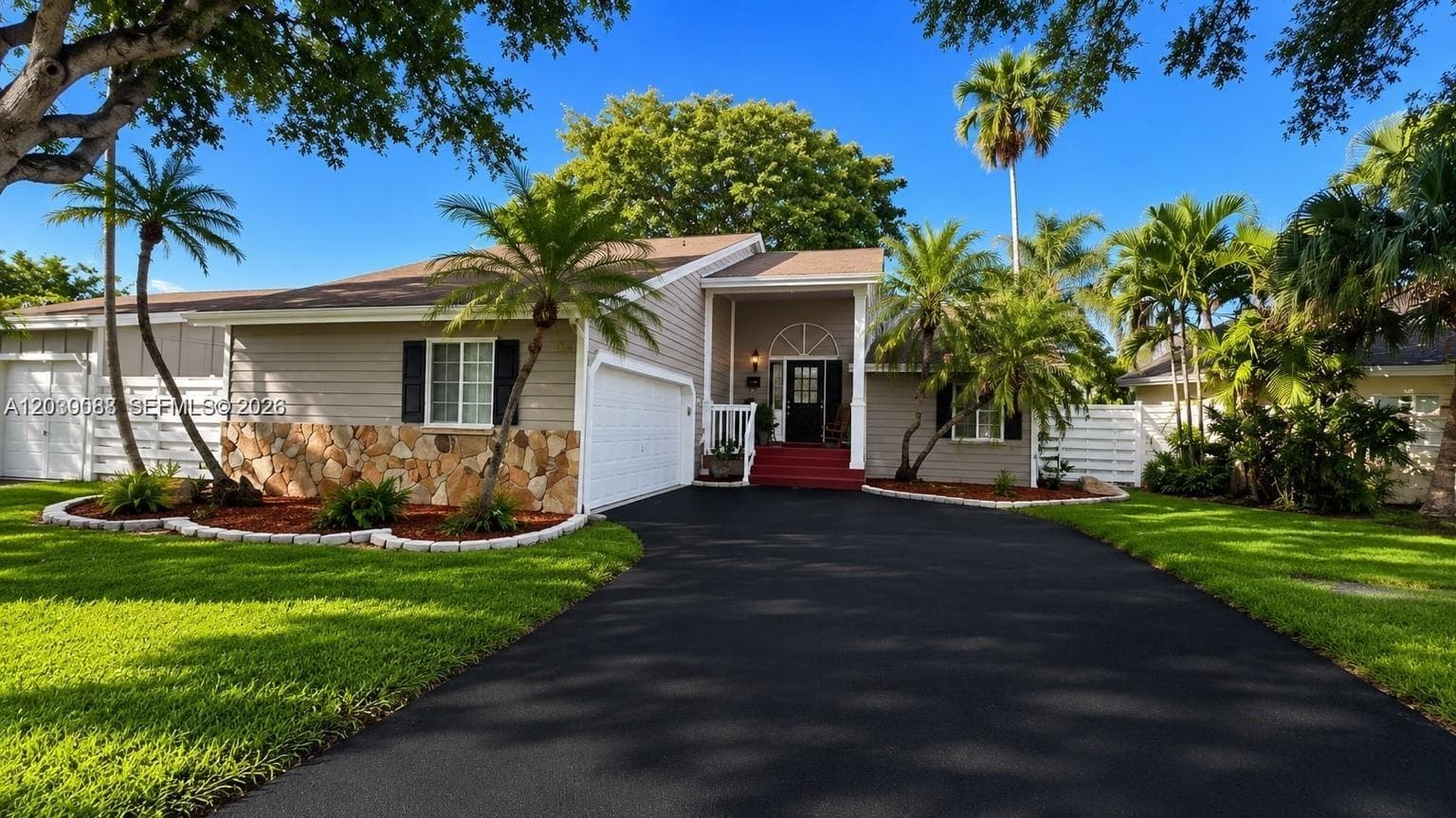 14510 SW 142nd Ct Cir S photo 1