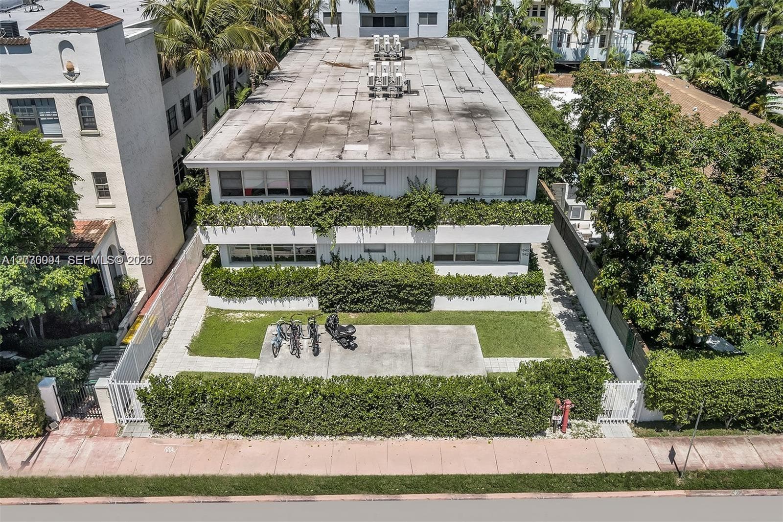 LENOX MANOR · #10 in Miami Beach - Photo 2