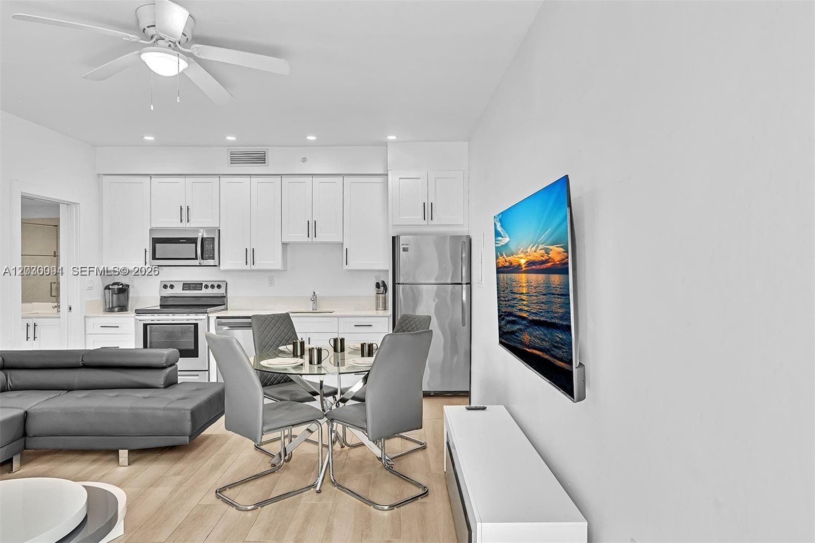 LENOX MANOR · #10 in Miami Beach - Photo 20