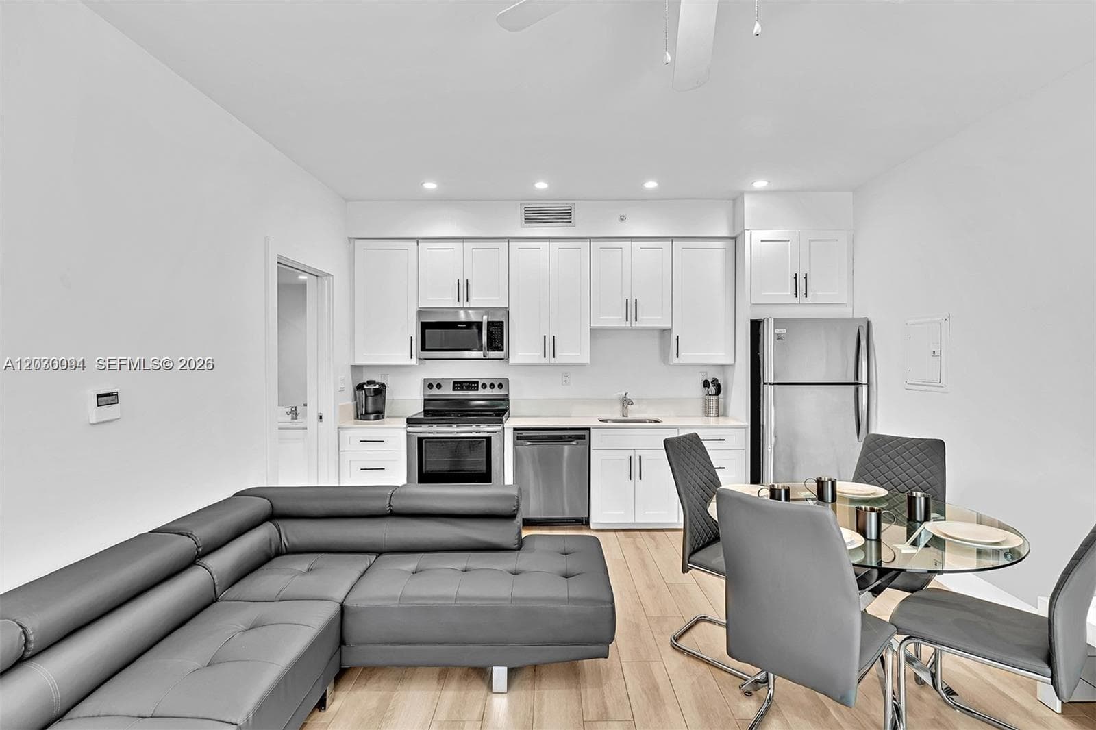 LENOX MANOR · #10 in Miami Beach - Photo 18