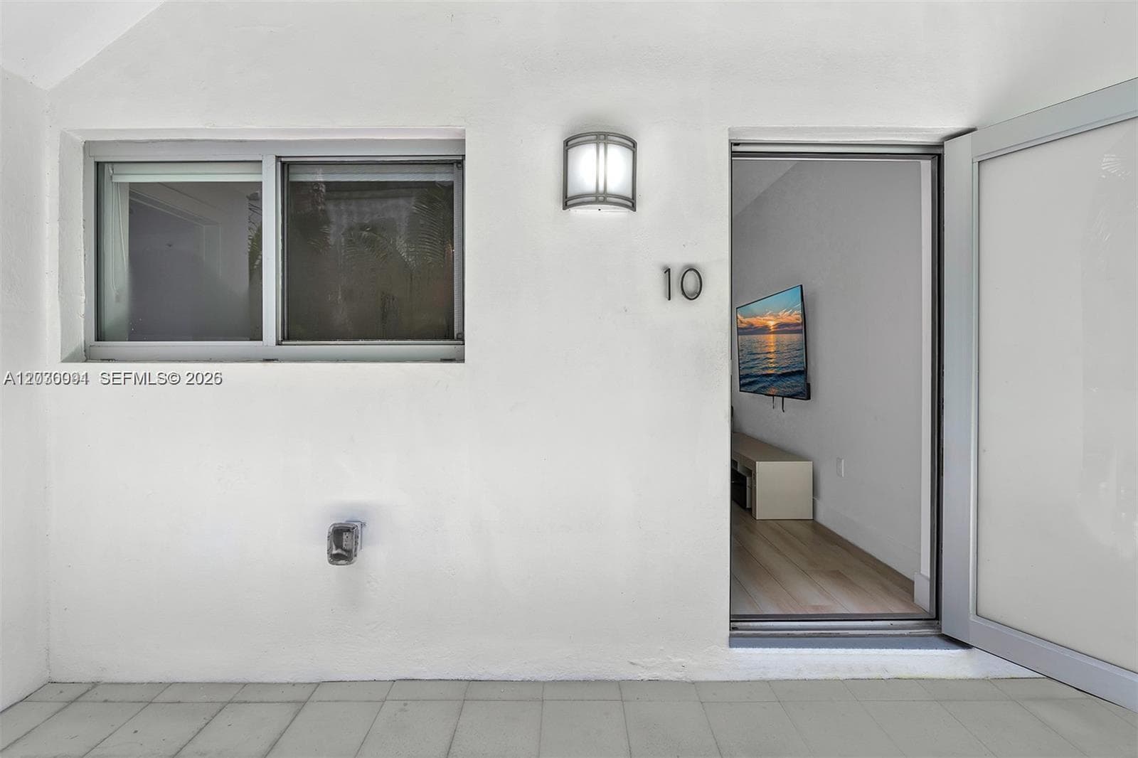 LENOX MANOR · #10 in Miami Beach - Photo 21