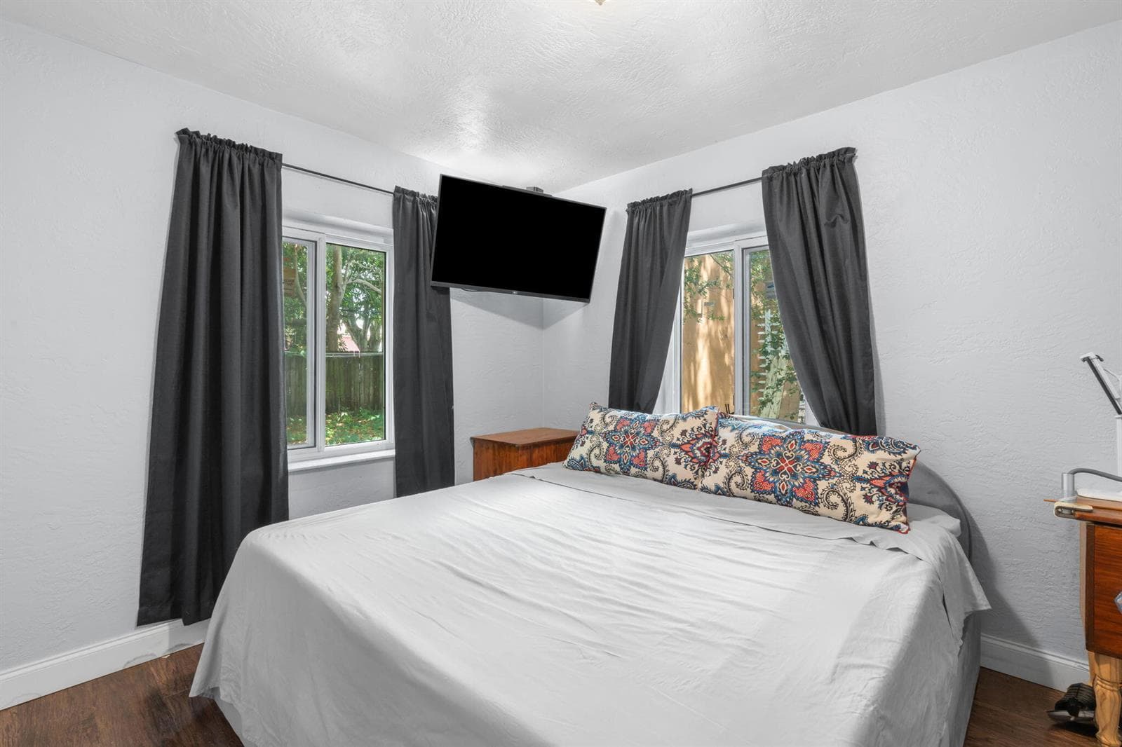 19-web-or-mls-2126 Washington St Hollywo