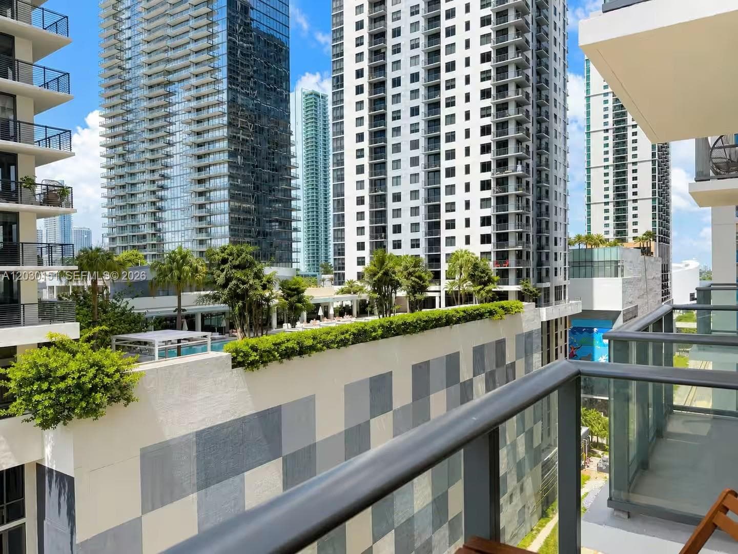 The Crosby Miami Worldcenter · #1212 in Miami - Photo 2