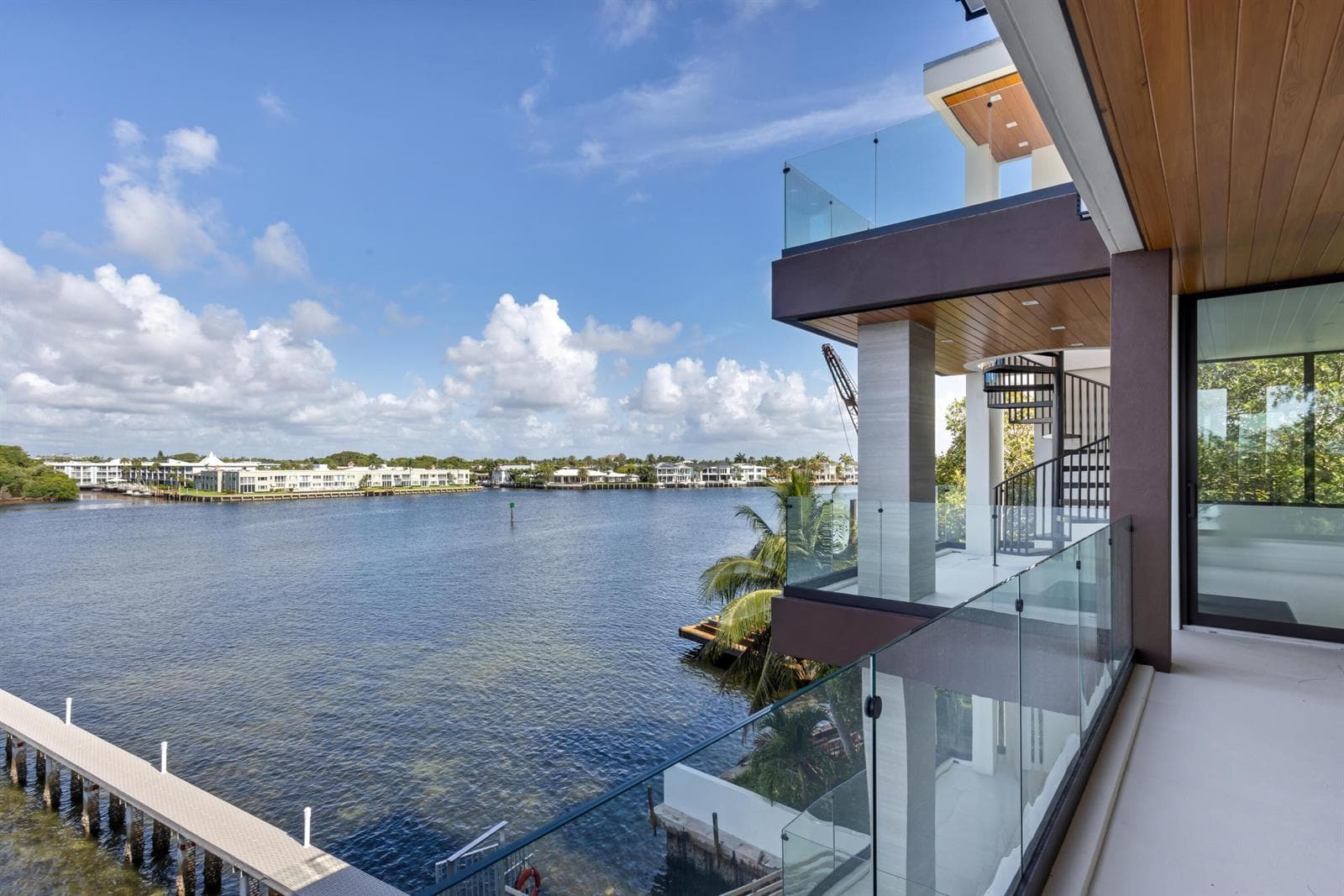 BALCONY WATER VIEW