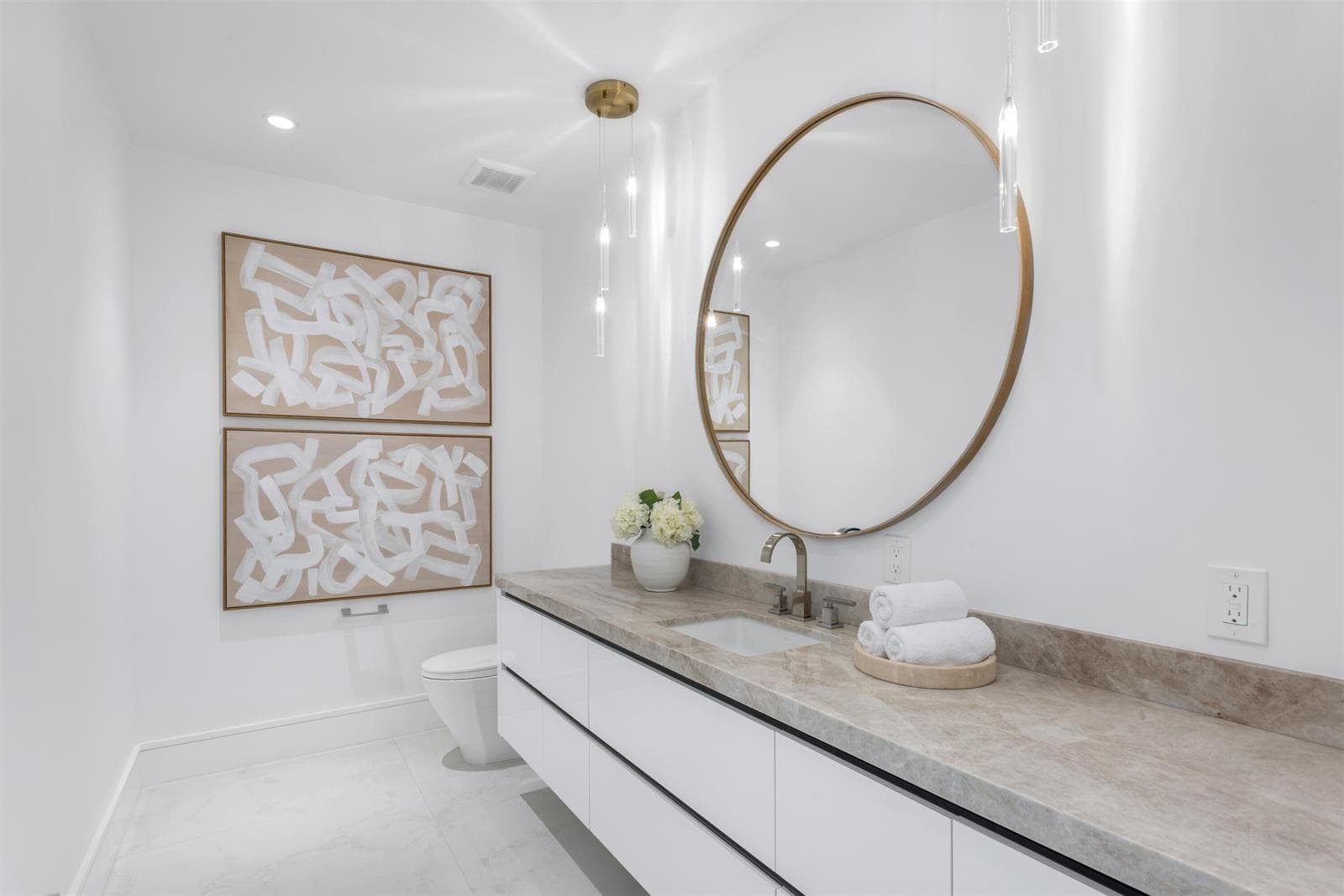 POWDER ROOM