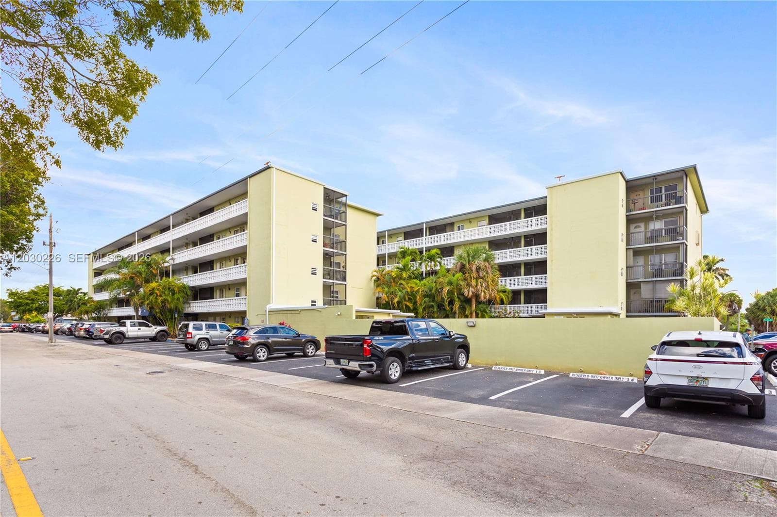 Santa Monica Condo · #205A in Hollywood - Photo 23