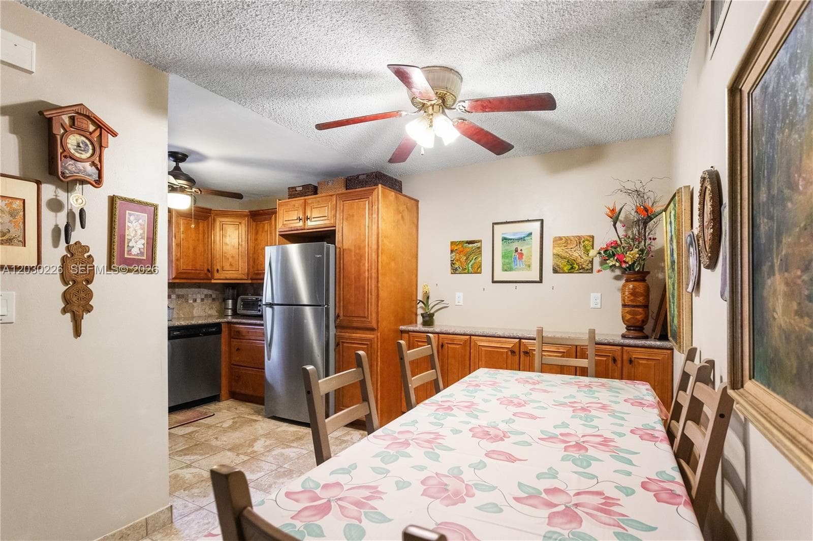 Santa Monica Condo · #205A in Hollywood - Photo 5