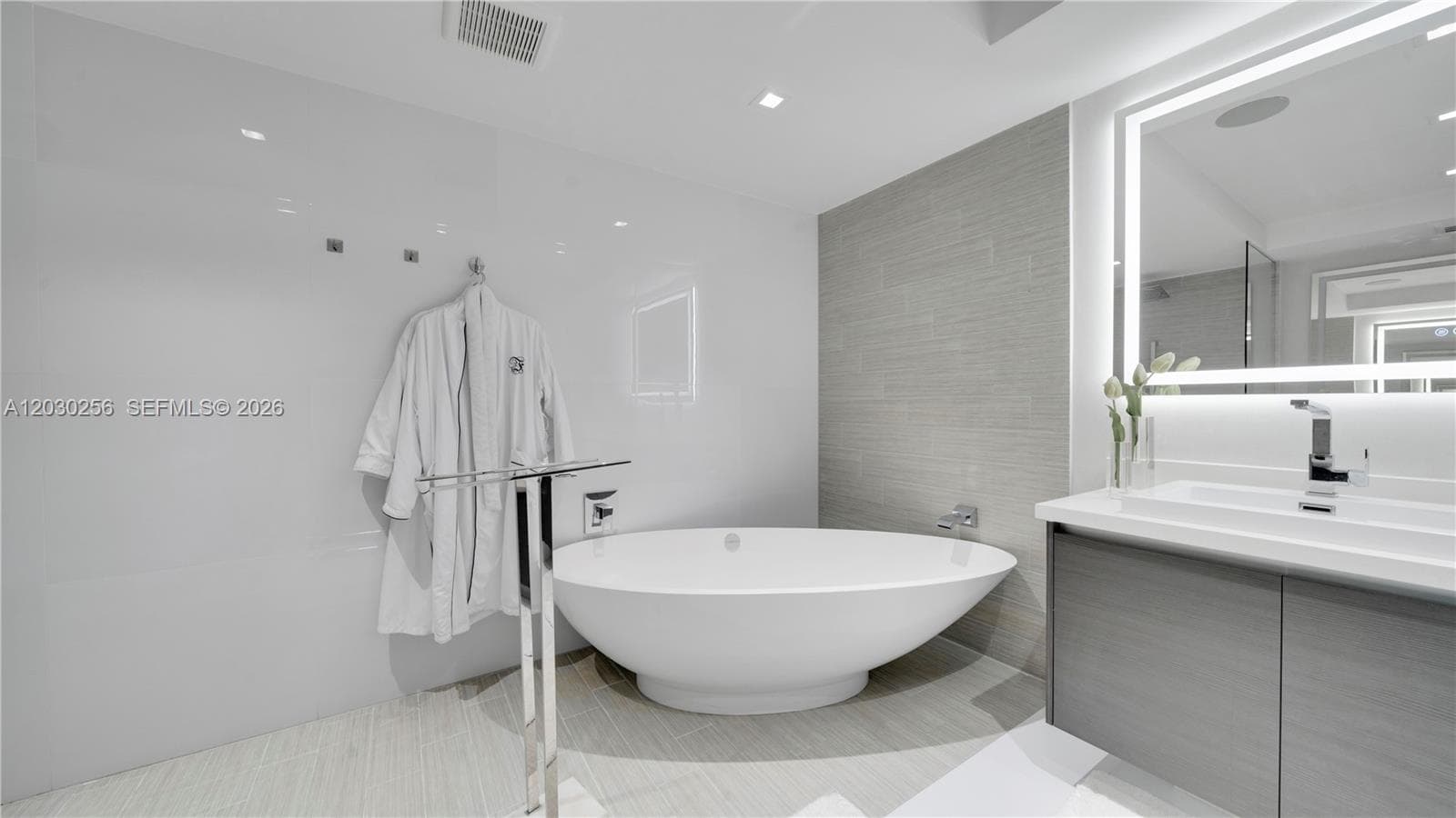 Parque Towers · #5-1107 in Sunny Isles Beach - Photo 25