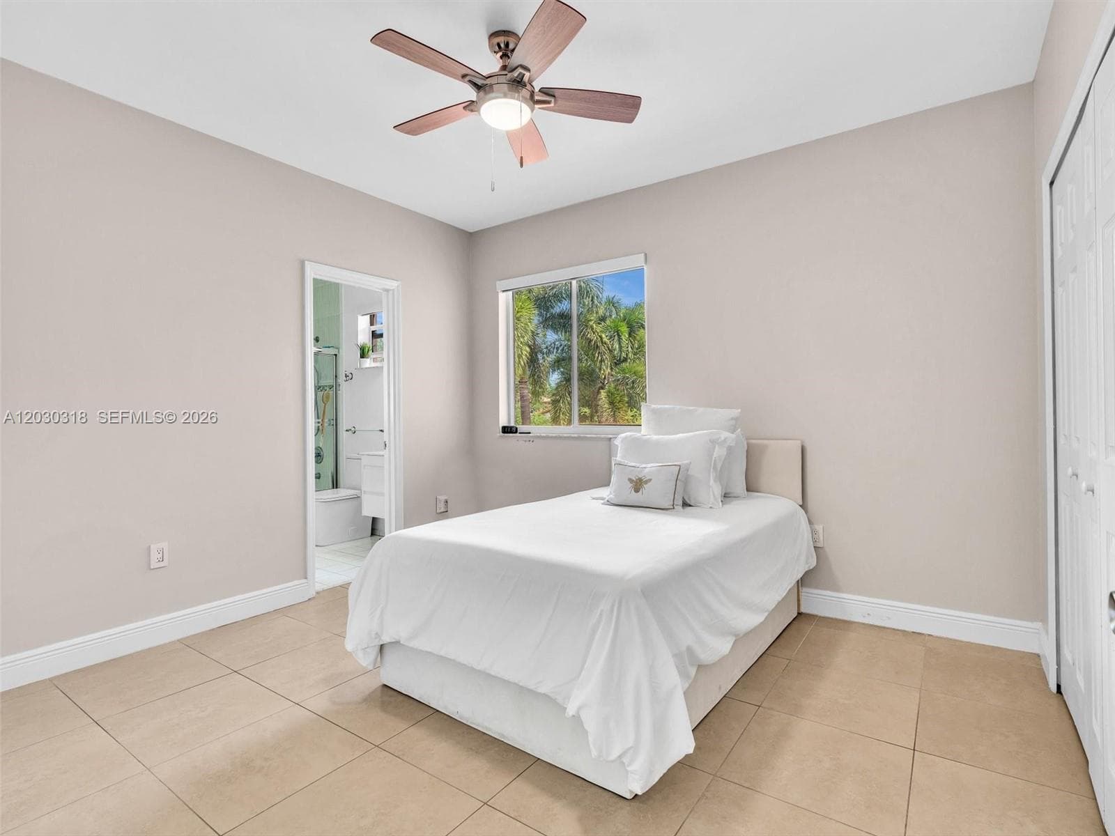 8052 NW 161st Ter photo 37