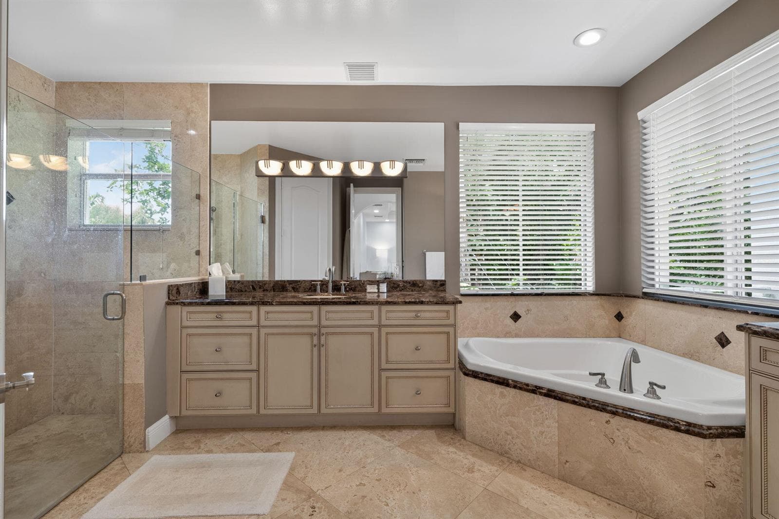 50-web-or-mls-DSC05932