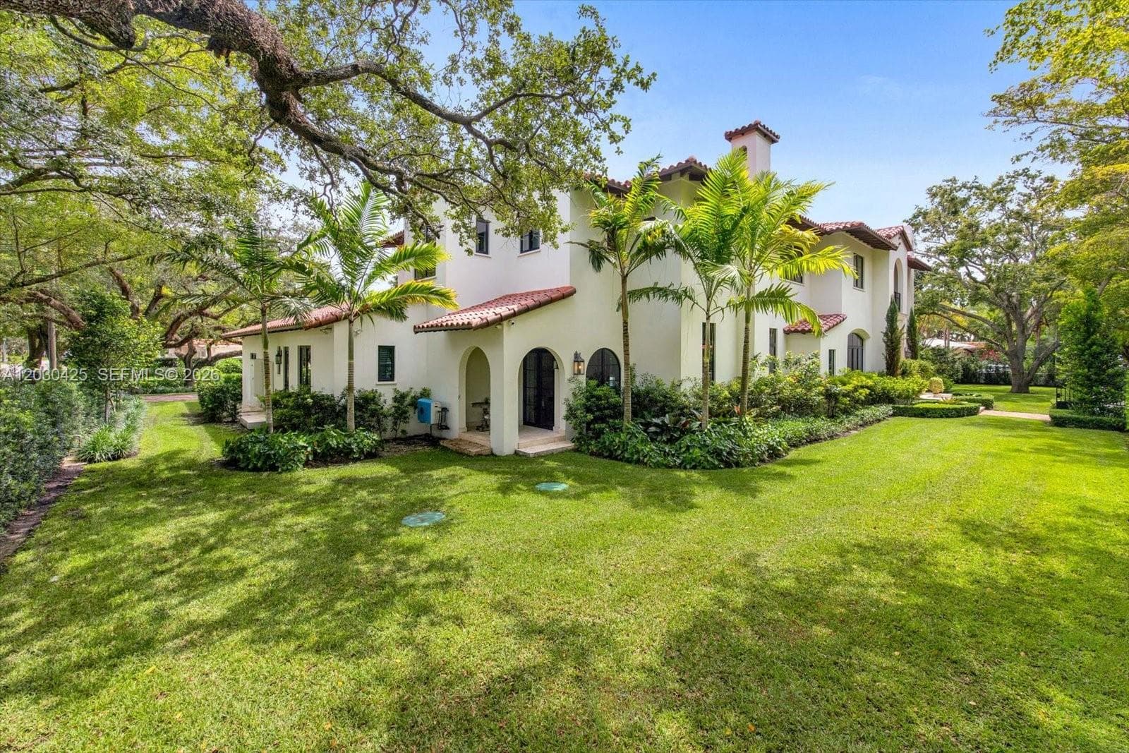 545 San Antonio Ave photo 45