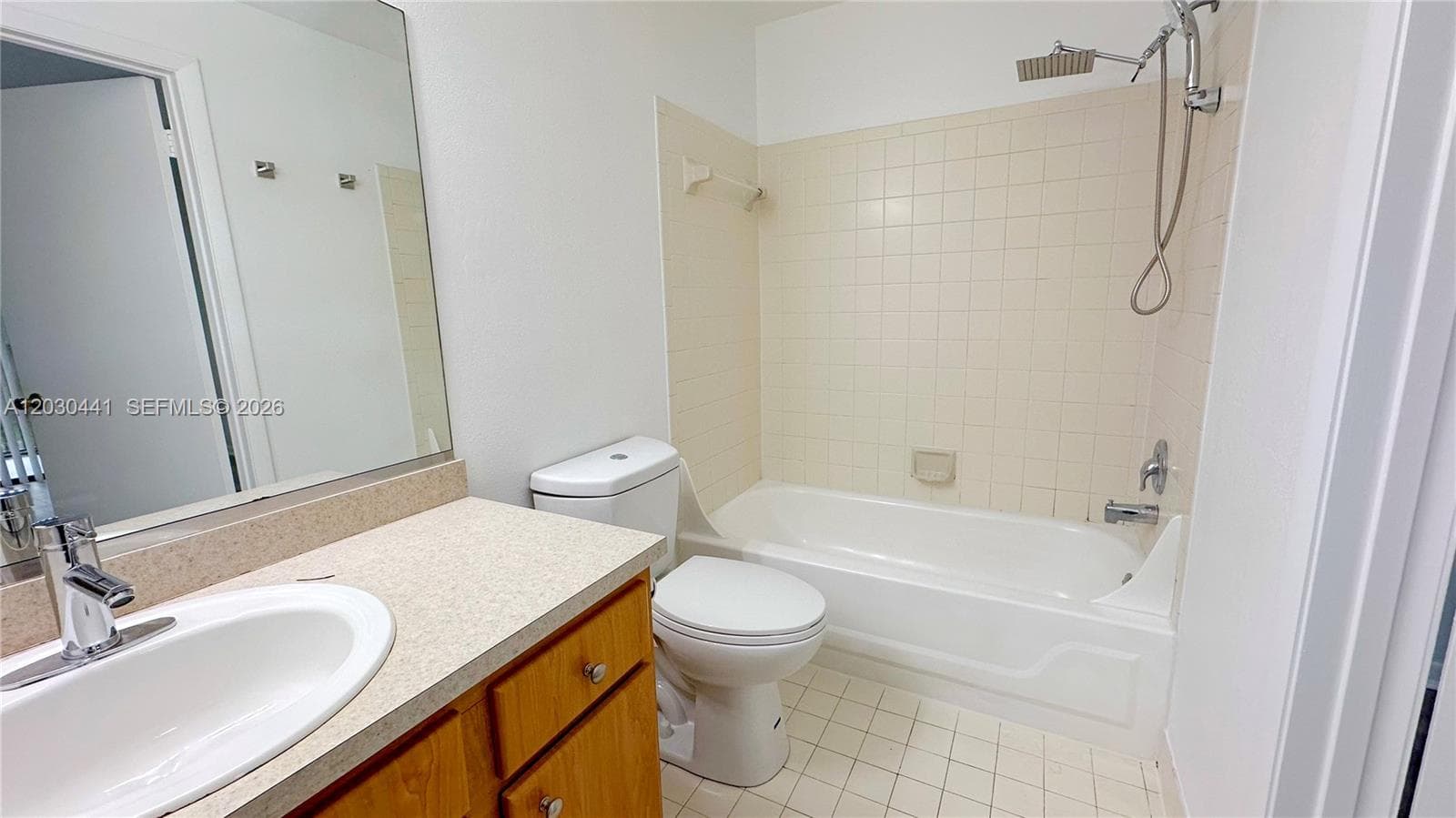 MARINA OAKS CONDO · #107 in Fort Lauderdale - Photo 9
