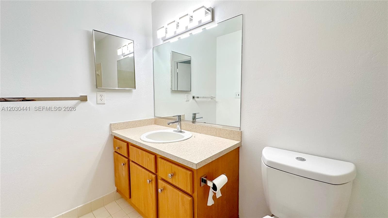 MARINA OAKS CONDO · #107 in Fort Lauderdale - Photo 10