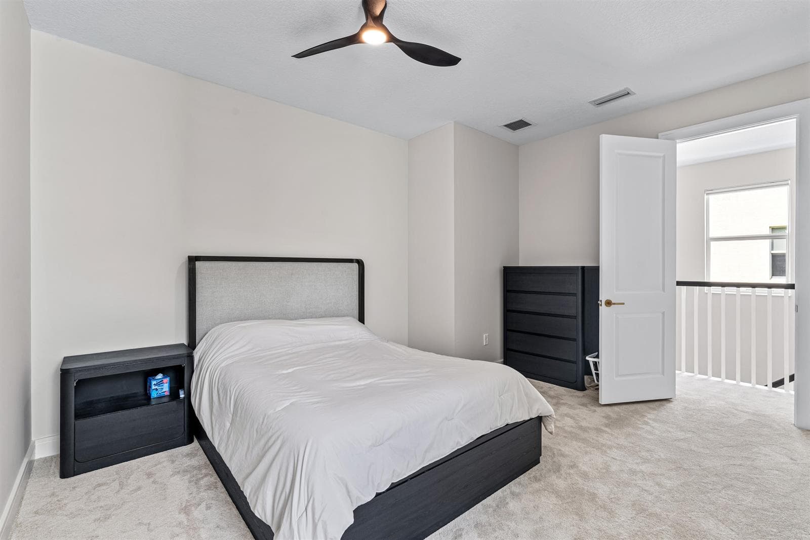 Bonus Room / Office Space