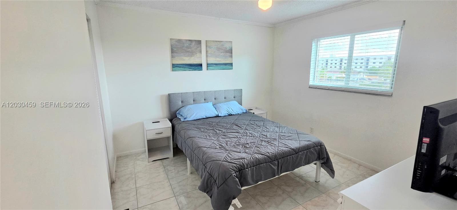 WARRENTON HOUSE CONDO · #305 in Hollywood - Photo 5