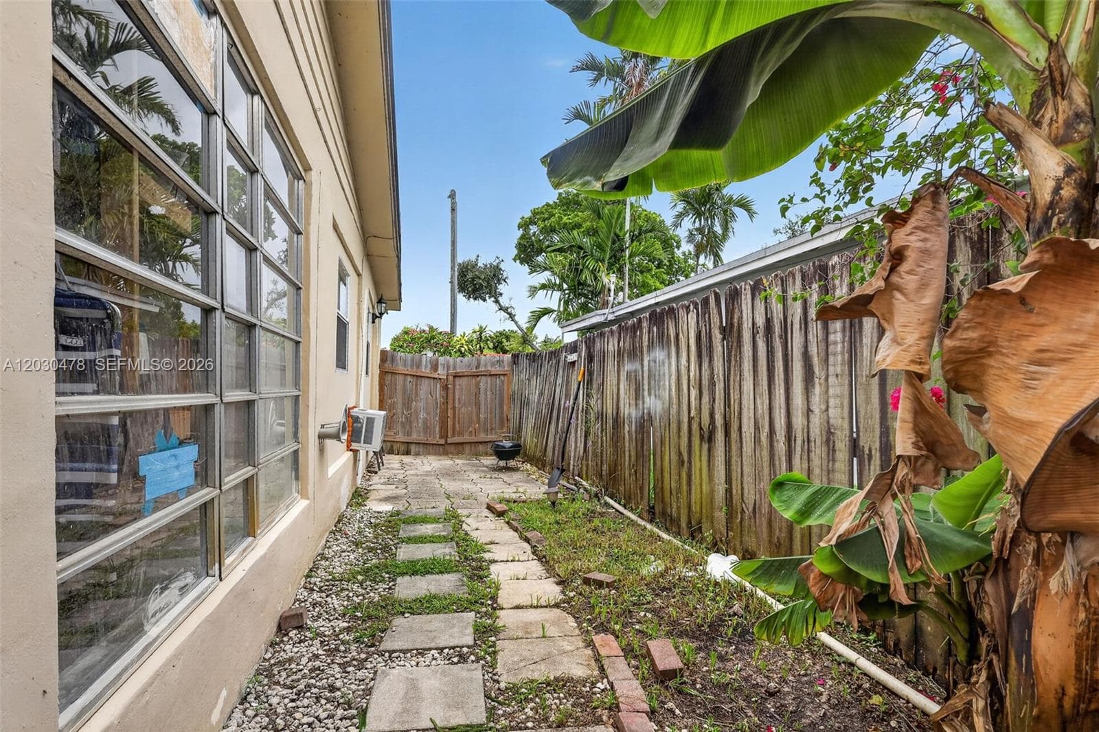 18240 NE 8th Ave photo 56