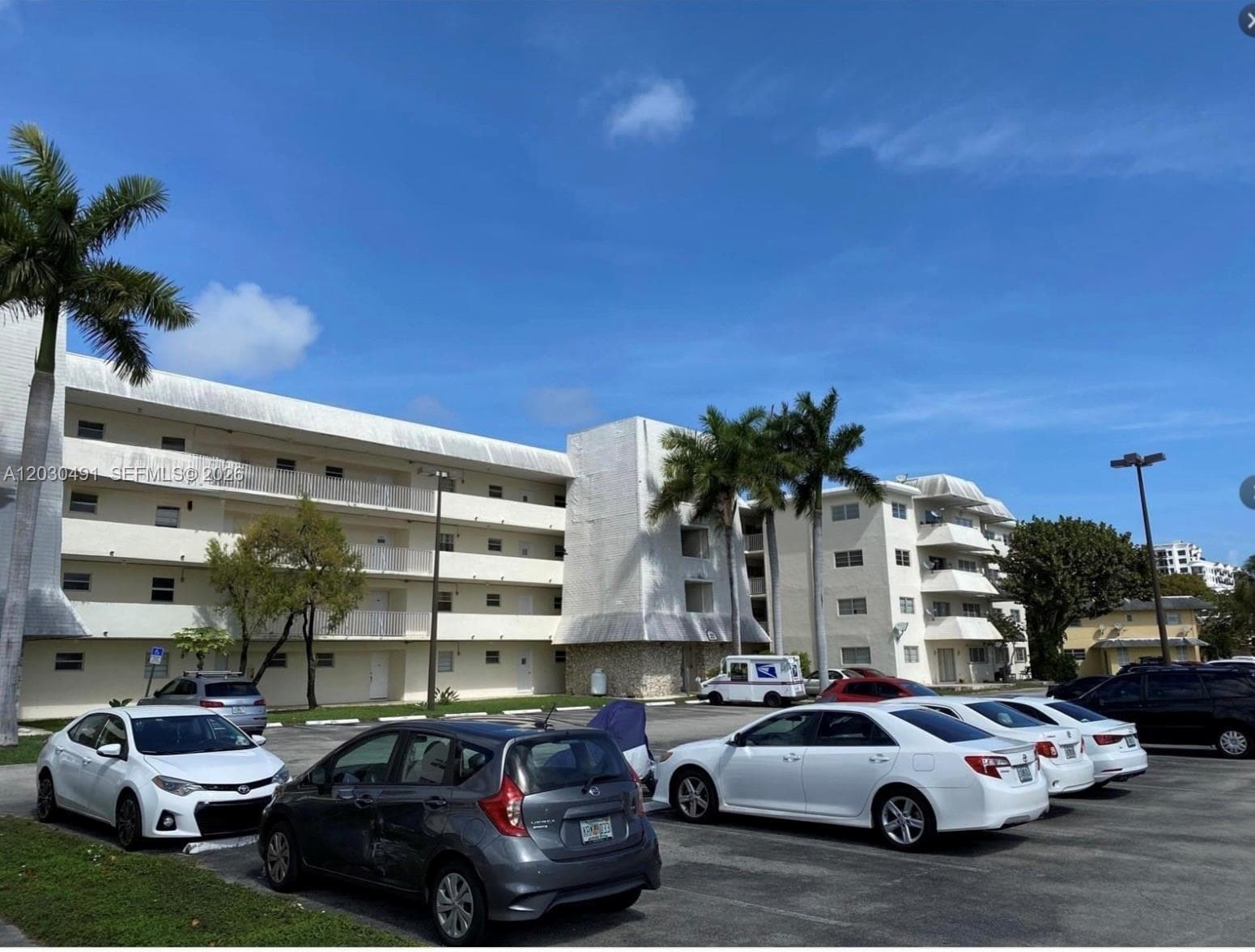 Village at Dadeland Condo · #K401 in Miami - Photo 4