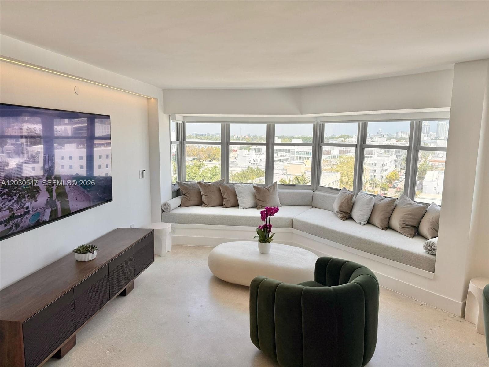 OCTAGON TOWERS I CONDO · #9C in Miami Beach - Photo 2