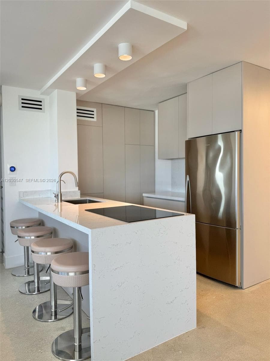 OCTAGON TOWERS I CONDO · #9C in Miami Beach - Photo 6