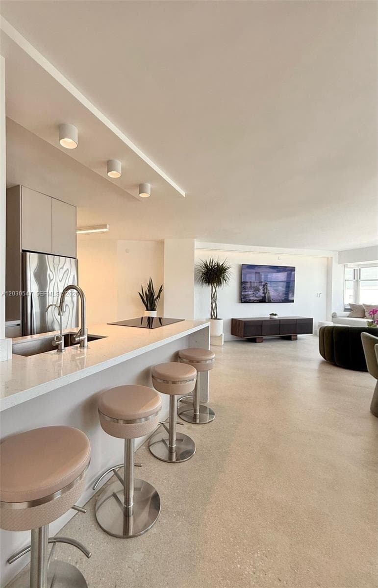OCTAGON TOWERS I CONDO · #9C in Miami Beach - Photo 5
