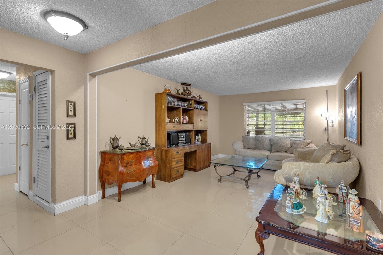1320 SW 84th Ave photo 5
