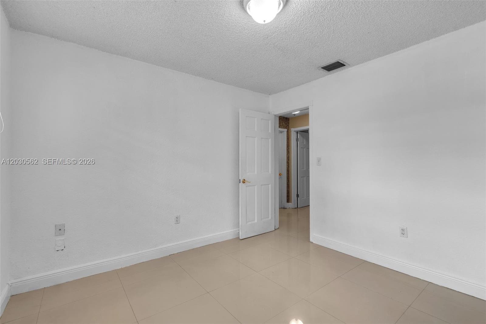 1320 SW 84th Ave photo 20