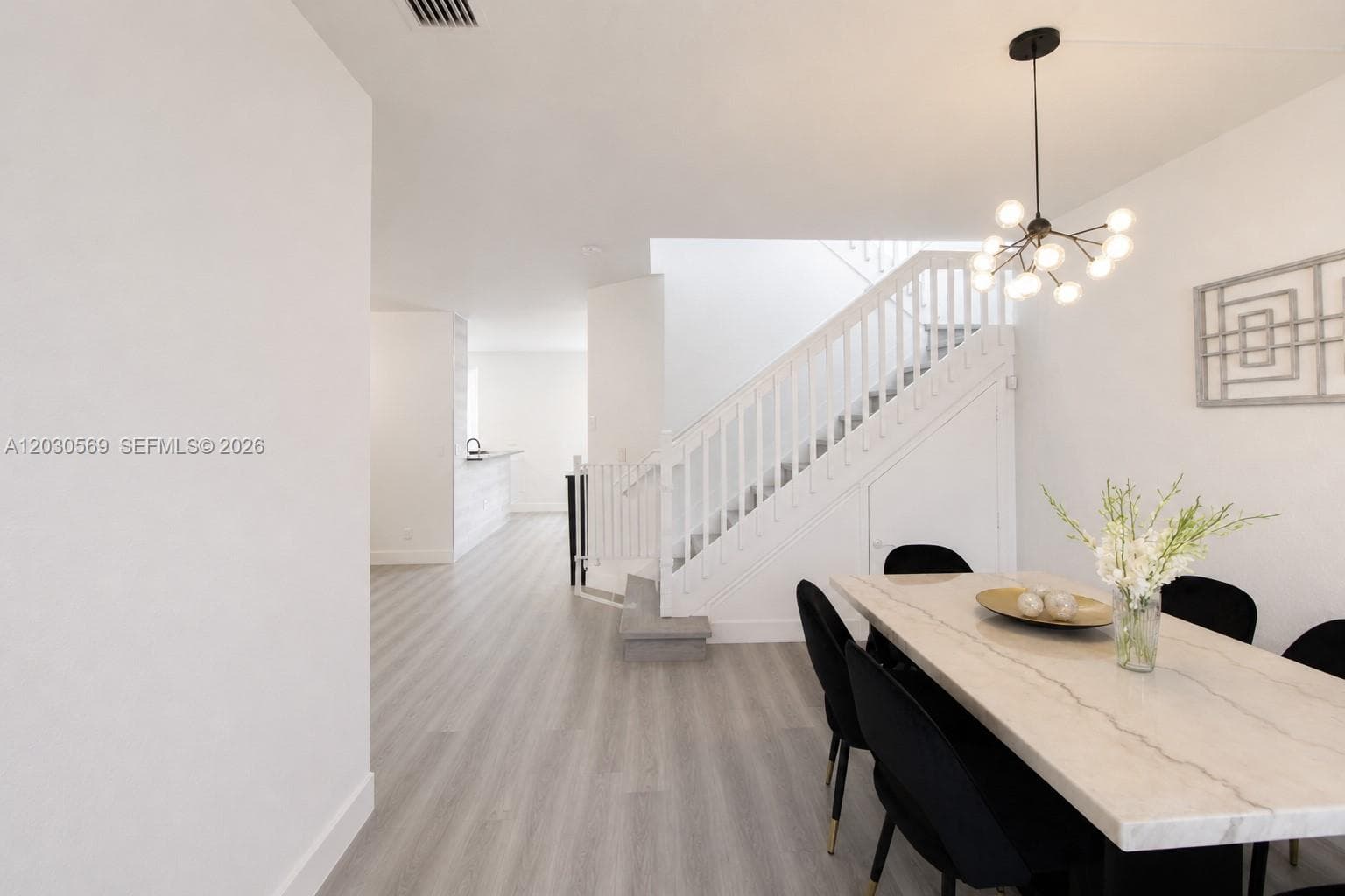 Ample space.