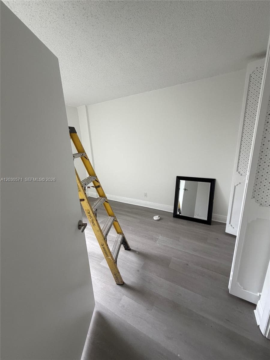 BRAVURA · #407 in Aventura - Photo 11
