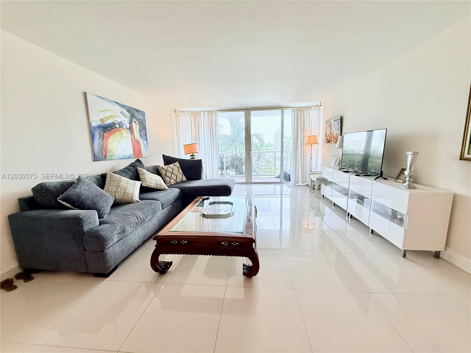 PARKER TOWER CONDO · #310 in Hallandale Beach - Photo 8