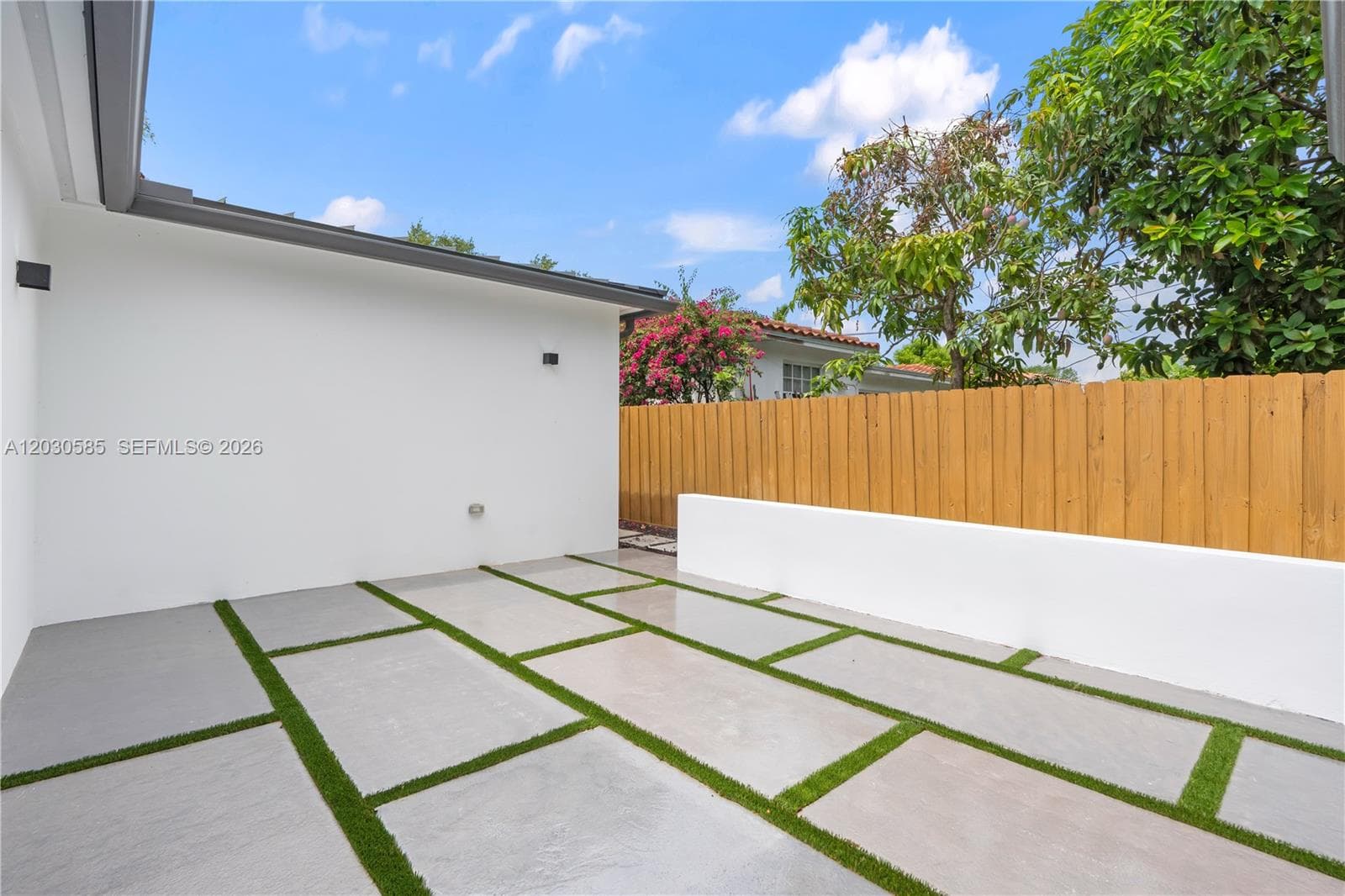 2286 SW 21st Ave photo 40