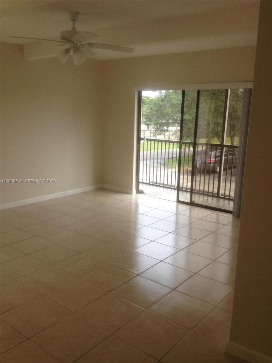TOWNHOUSE VILLAGE CONDO · #616 in Pompano Beach - Photo 2