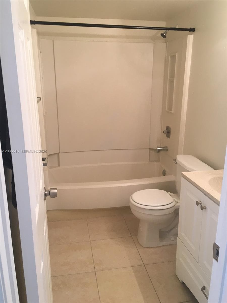 TOWNHOUSE VILLAGE CONDO · #616 in Pompano Beach - Photo 9