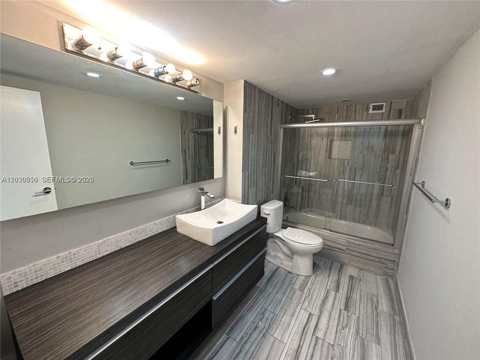 OLYMPUS CONDO PHASE · #705 in Hallandale Beach - Photo 16